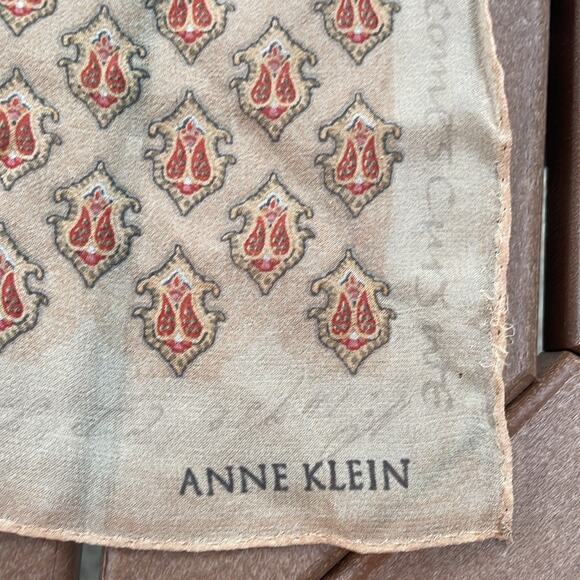 Anne Klein Square Silk Scarf Cream Green Rose - Picture 2 of 8